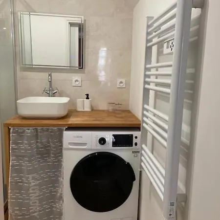 Apartament Le Catele - - 3 Pers - Vulcania - Puy De Dome - Proche Clermont Ferrand Riom