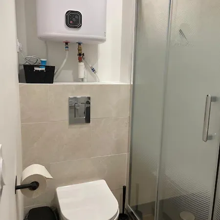 Le Catele - - 3 Pers - Vulcania - Puy De Dome - Proche Clermont Ferrand *